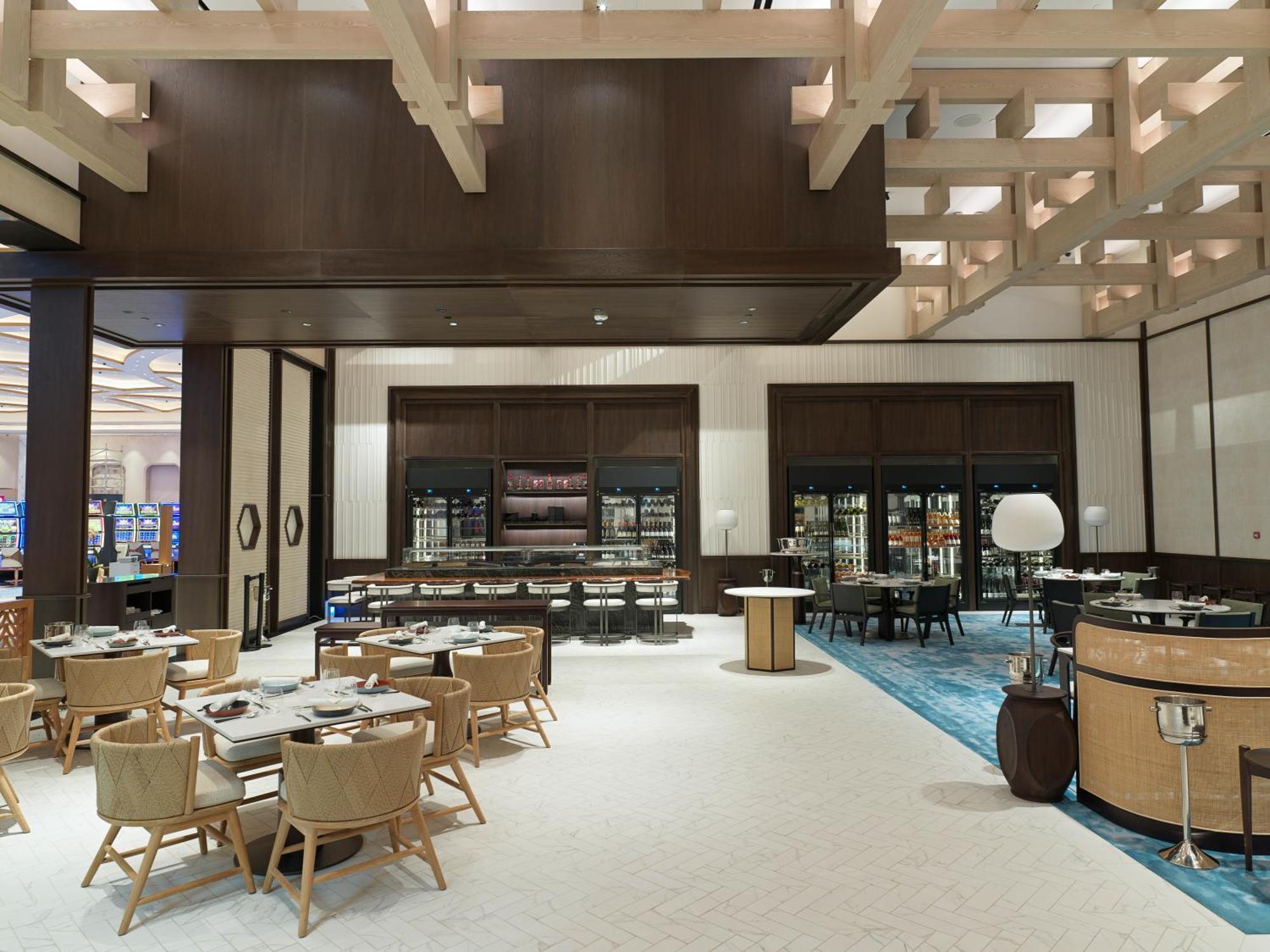 City Of Dreams Mediterranean - Integrated Resort, Casino & Entertainment Limassol Eksteriør billede The interior of the lounge