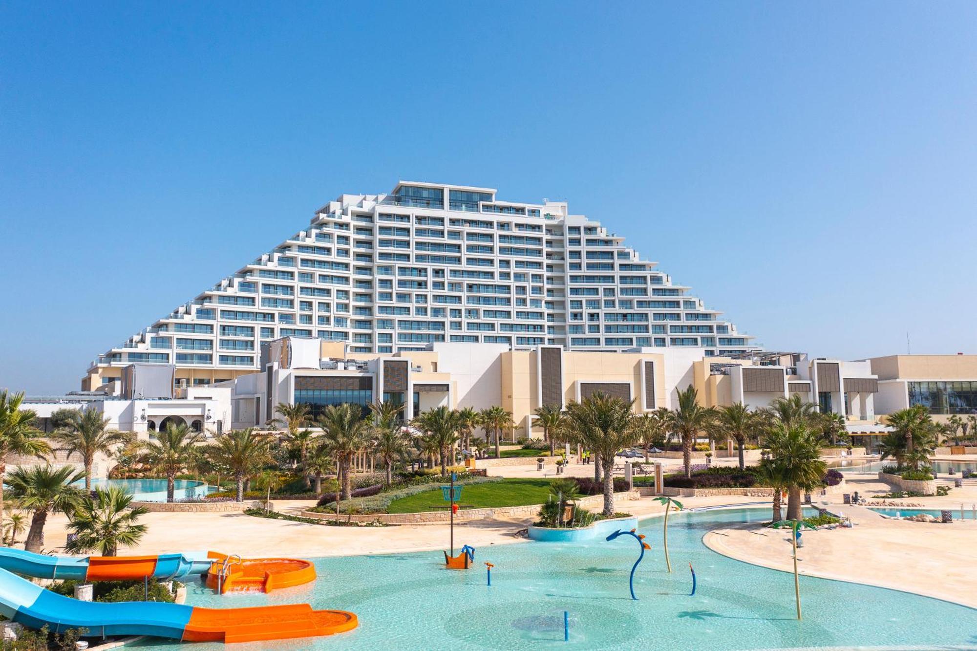 City Of Dreams Mediterranean - Integrated Resort, Casino & Entertainment Limassol Eksteriør billede The Atlantis Hotel