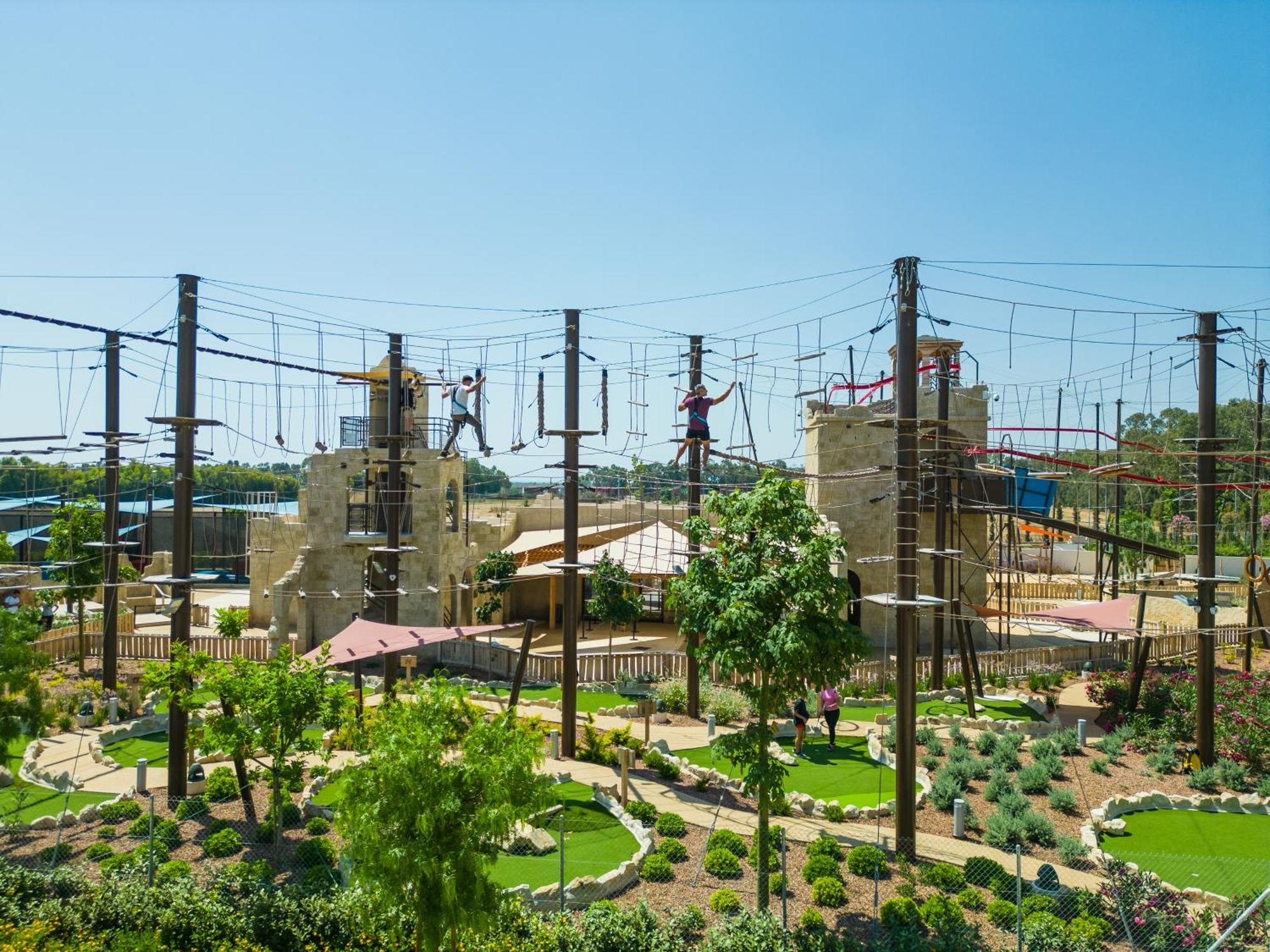 City Of Dreams Mediterranean - Integrated Resort, Casino & Entertainment Limassol Eksteriør billede Adventure Park